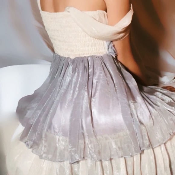 Princess Bridal Ball dress - Picture 2 of 2